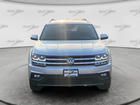 Used 2018 Volkswagen Atlas SE FWD image 2