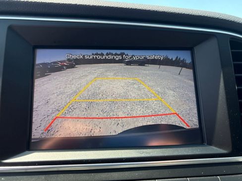 Used 2017 Hyundai Elantra SE FWD image 19