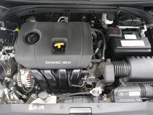 Used 2020 Hyundai Veloster 2.0 Premium FWD image 29