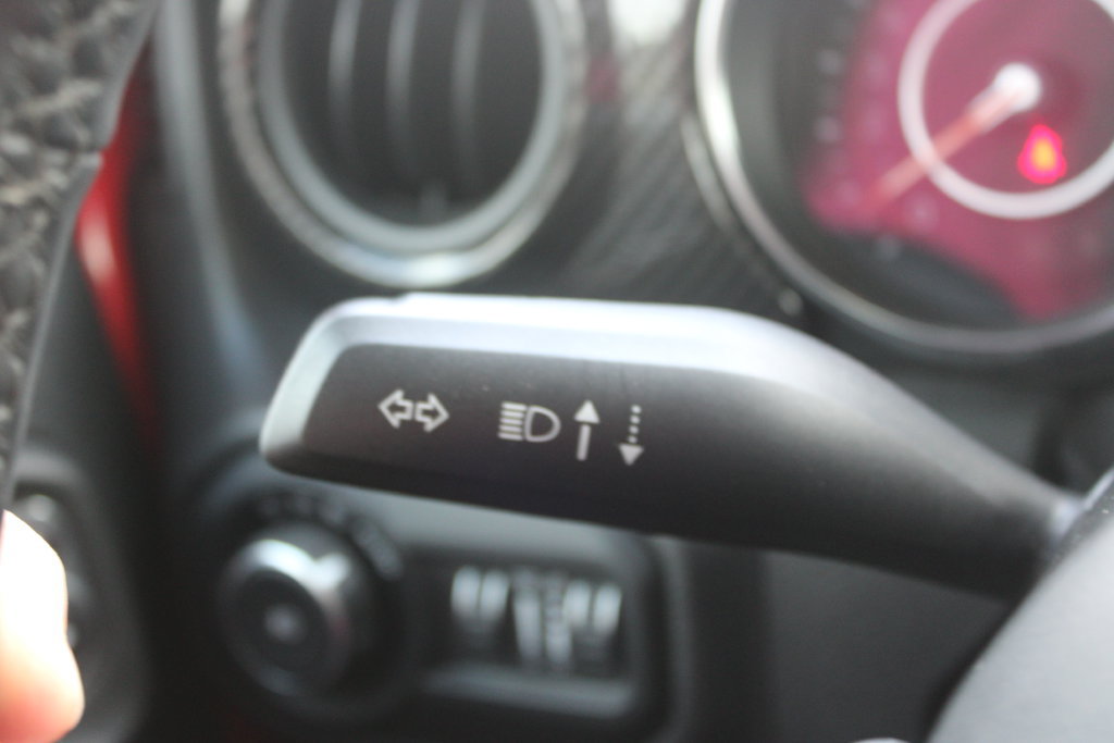 Used 2022 Jeep Wrangler Sport AWD/4WD image 24