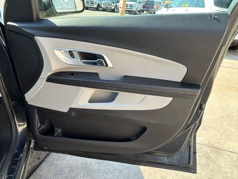 Used 2014 Chevrolet Equinox LS FWD image 16