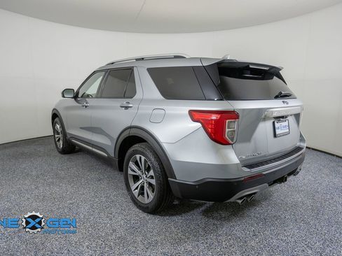 Used 2020 Ford Explorer Platinum w/ Premium Technology Package AWD/4WD image 5