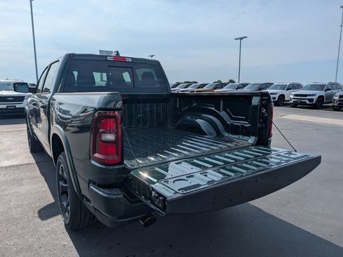 New 2026 RAM 1500 Big Horn AWD/4WD image 7