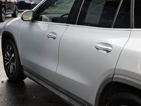 Used 2021 Mercedes-Benz GLA 250 4MATIC image 11