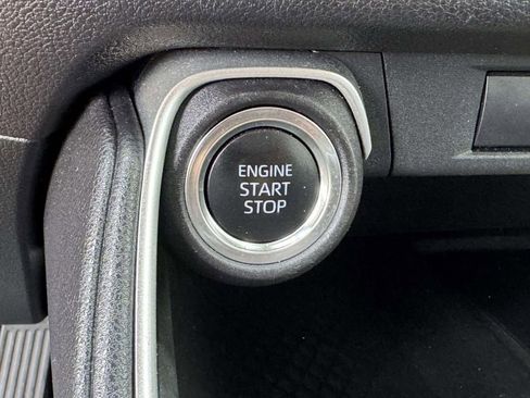 Used 2025 Toyota Grand Highlander XLE image 8