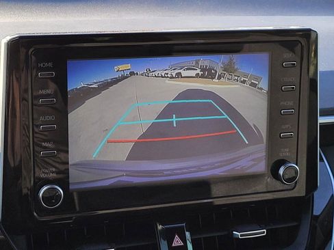 Used 2020 Toyota Corolla SE image 22