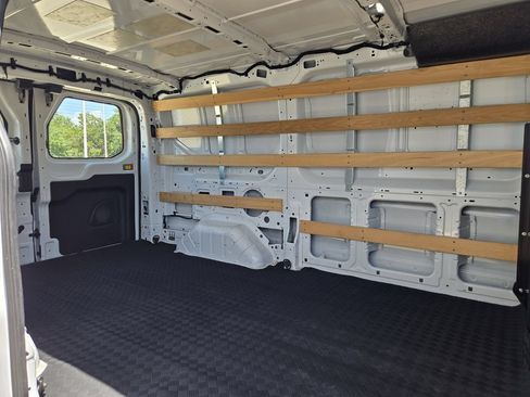 Used 2024 Ford Transit 250 Low Roof w/ Exterior Upgrade Package RWD image 30