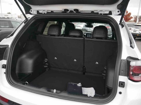 New 2026 Jeep Compass Latitude image 7