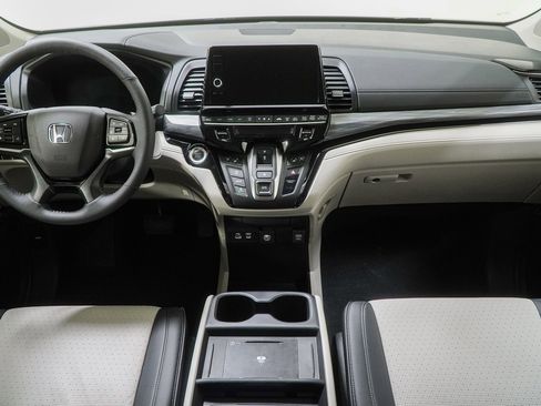 New 2026 Honda Odyssey Elite image 25