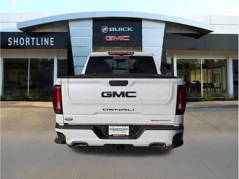 Used 2026 GMC Sierra 1500 Denali Ultimate AWD/4WD image 17