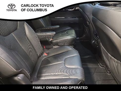 Used 2024 Hyundai Palisade Calligraphy FWD image 16