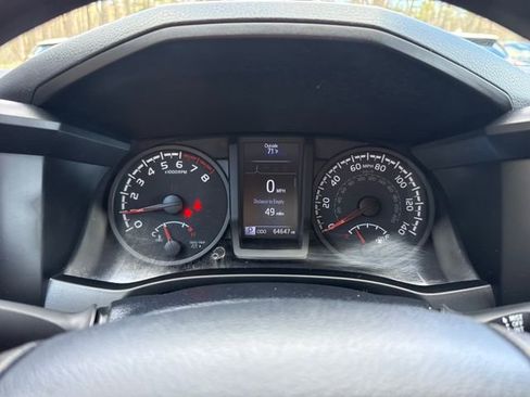 Used 2020 Toyota Tacoma SR AWD/4WD image 20