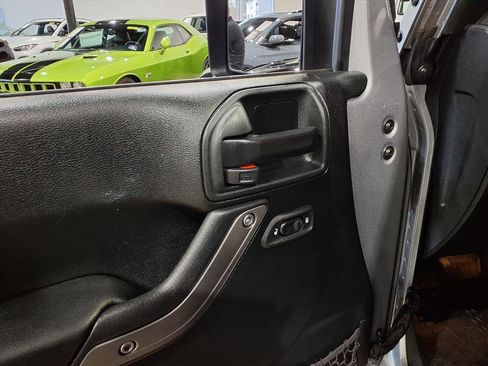 Certified 2017 Jeep Wrangler Unlimited Sport w/ Quick Order Package 24S image 14