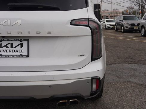 Used 2023 Kia Telluride EX w/ EX Captain's Chair Package image 14