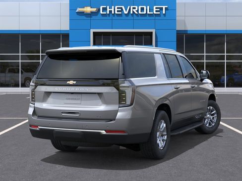 New 2026 Chevrolet Suburban LT RWD image 4