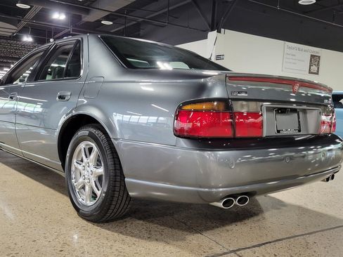 Used 2004 Cadillac Seville SLS w/ Preferred Equipment Group FWD image 28