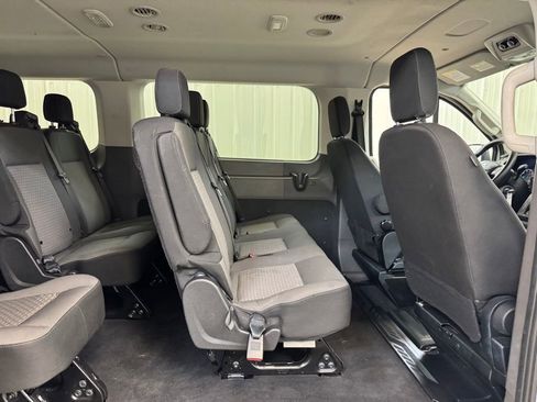 Used 2023 Ford Transit 350 XLT RWD image 24