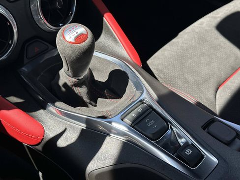 Used 2023 Chevrolet Camaro ZL1 RWD image 30