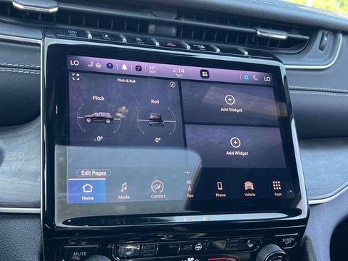 Used 2024 Jeep Grand Cherokee Limited 4xe AWD/4WD image 36