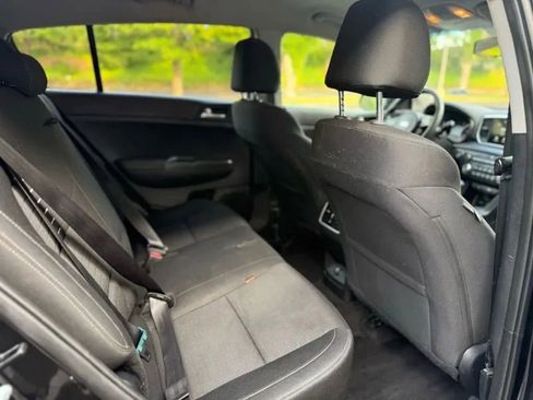 Used 2022 Kia Sportage LX w/ LX AWD Value Edition Package image 14