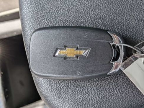 Used 2022 Chevrolet TrailBlazer LT w/ Convenience Package FWD image 31