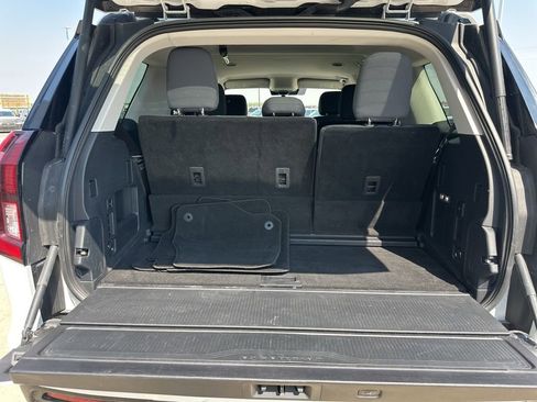 Used 2025 Ford Expedition Active AWD/4WD image 26