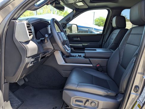 Used 2025 Toyota Sequoia SR5 w/ SR5 Premium Package image 9