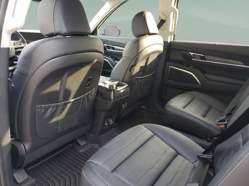 Used 2023 Kia Telluride SX Prestige AWD/4WD image 28
