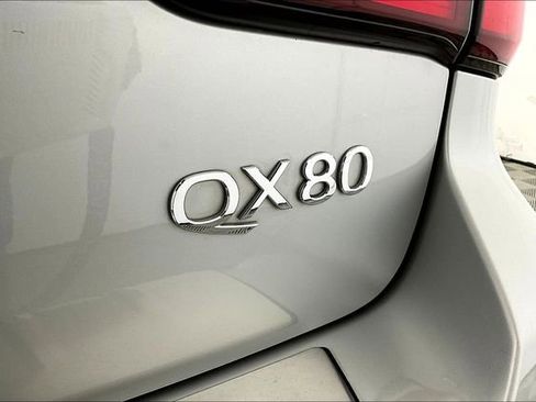 Used 2019 INFINITI QX80 Luxe image 14