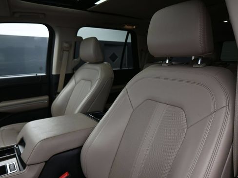 Used 2024 Ford Expedition Max Limited RWD image 13