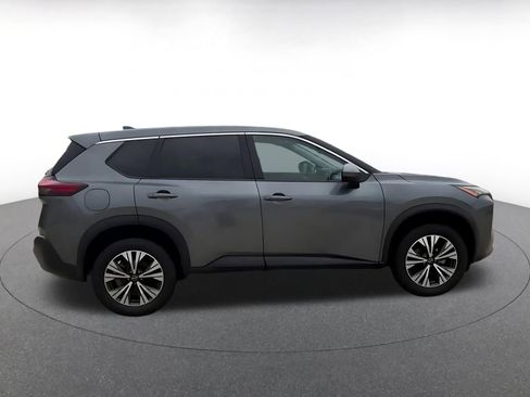 Used 2023 Nissan Rogue SV AWD/4WD image 16