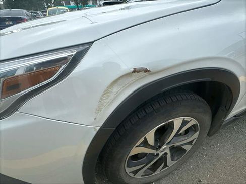 Used 2020 Subaru Outback Limited w/ Popular Package #2 AWD/4WD image 13
