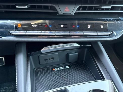 New 2026 Buick Envision Sport Touring AWD/4WD image 28