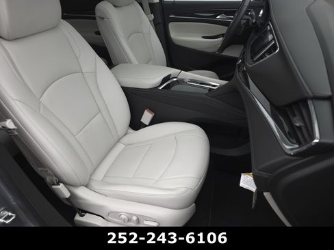 Used 2023 Buick Enclave Essence w/ Experience Buick Package FWD image 41