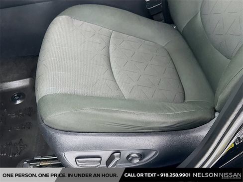 Used 2024 Toyota RAV4 AWD Hybrid image 18