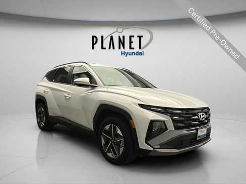 Certified 2025 Hyundai Tucson SEL image 1