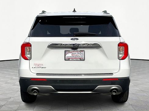 Used 2023 Ford Explorer Limited image 4
