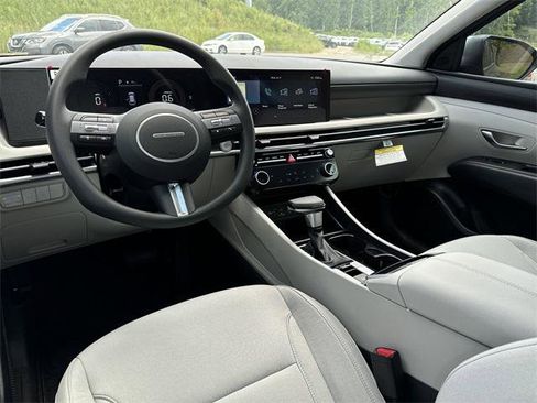 New 2025 Hyundai Tucson SEL image 23
