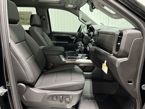 New 2025 Chevrolet Silverado 1500 LTZ w/ LTZ Premium Texas Edition image 27