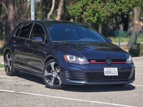 Used 2017 Volkswagen GTI Autobahn image 3