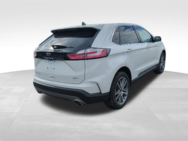 Used 2024 Ford Edge Titanium w/ Equipment Group 301A AWD/4WD image 3