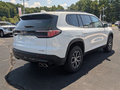 New 2026 GMC Acadia AT4 w/ LPO, Floor Liner Package image 4