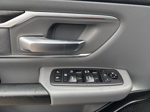 Used 2019 RAM 1500 Big Horn image 14