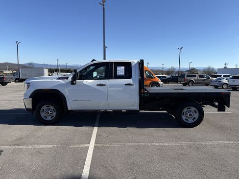 Used 2023 GMC Sierra 2500 Pro w/ Convenience Package image 6