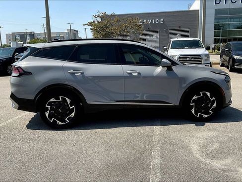 Used 2024 Kia Sportage SX FWD image 7