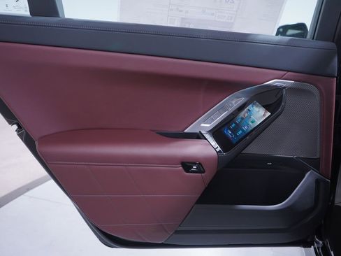 New 2026 BMW 760i xDrive w/ Executive Package image 15