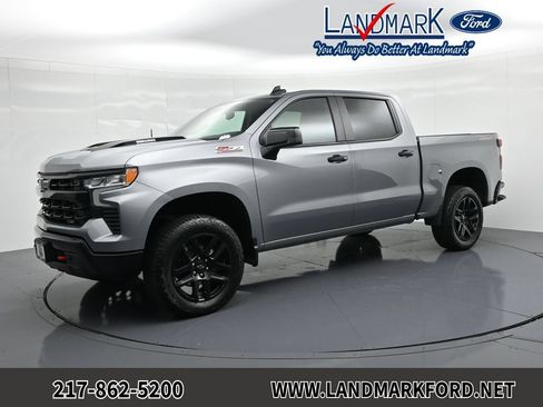 Used 2024 Chevrolet Silverado 1500 LT Trail Boss w/ Convenience Package II AWD/4WD image 1