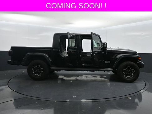 Used 2020 Jeep Gladiator Overland image 26