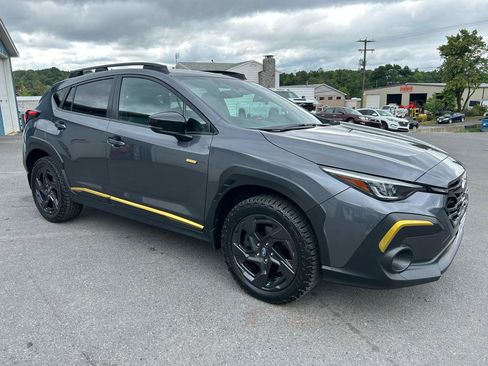 Used 2025 Subaru Crosstrek 2.5i Sport AWD/4WD image 7
