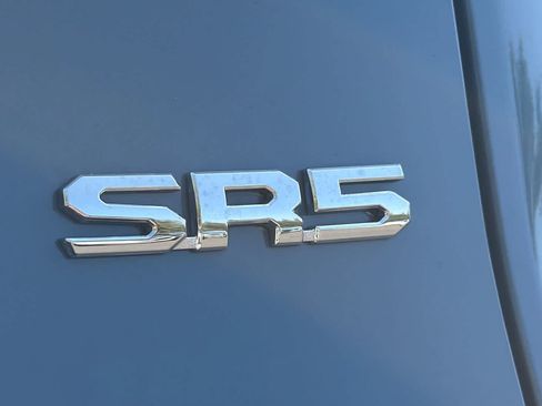 Used 2026 Toyota Tacoma SR5 AWD/4WD image 12